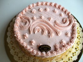 Gyümölcs ízű torta